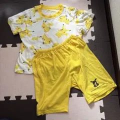 ポケットモンスター ピカチュウ パジャマセット　120サイズ