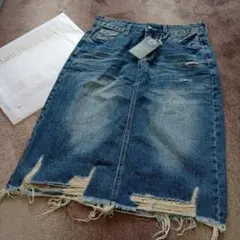 Item thumbnail for item 2781c545-8662-4ff5-896d-3e251d7cf566