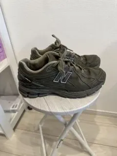 New Balance 1906R オリーブ スニーカー