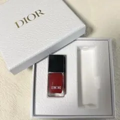 ※箱無し※新品 Dior ネイルカラー ディオールヴェルニ　ルージュ　999