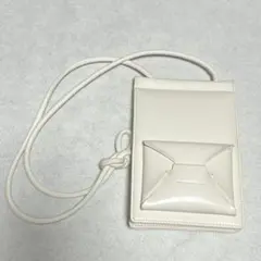 【美品】ADD CULUMN アドカラム スマホショルダー ホワイト 白 財布