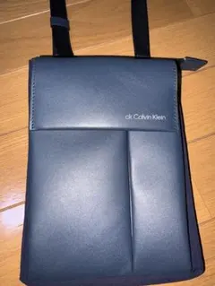 カルバンクライン ミニッツ スマホショルダーのサムネイル