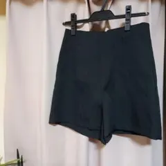 ブラック ハイウエスト ショートパンツ