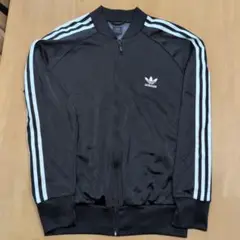 adidasトラックジャケット