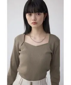 ダイヤネック長袖リブトップスのサムネイル