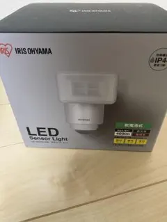 アイリスオーヤマ 乾電池式 LED人感センサーライト LSL-B1SN-400のサムネイル