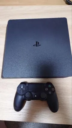 PlayStation 4 ジェット・ブラック 500GB