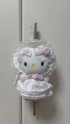 サンリオハローキティマスコット美品ホワイトロリータフリルリボンローズボンネット