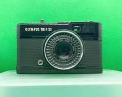 希少なブラックボディ 作例有 OLYMPUS TRIP 35 40mm F2.8 希少なブラックボディ 作例有 OLYMPUS TRIP 35 40mm F2.8 - メルカリ