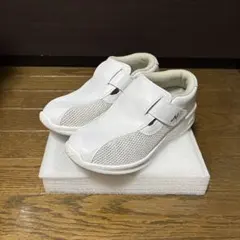 ナースシューズのサムネイル