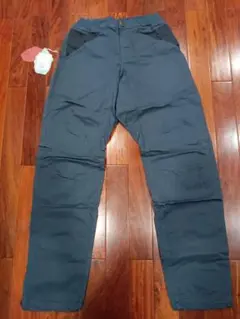 Item thumbnail for item edf08531-a4b2-474d-a1a5-b2a330983d2a