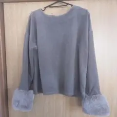 美品 長袖カットソー Mサイズ