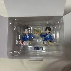 生　FIRST JUNON&LEO ミニフィギュア