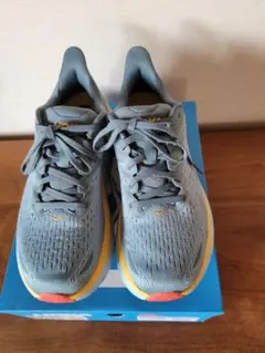 HOKA ランニングシューズ クリフトン8 25.0cm wide