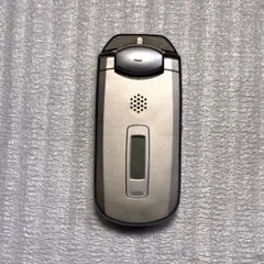 docomo P505iS 本体のみ 電池なし ガラケー ジャンク