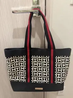 トミーヒルフィガー　キャンバストートバッグ