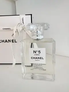 CHANEL N°5 L'EAU 香水 専用ボックス付き