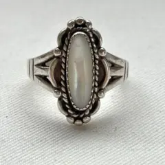 ナバホ NAVAJO ビンテージ リング 指輪 インディアンジュエリー オパール