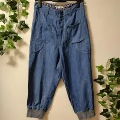 Item thumbnail for item 2f6b23d6-01a4-4887-903a-471015517ef9