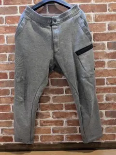 テックフリース パンツ　ナイキ 　M