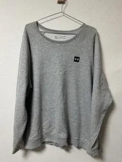 Under Armour グレー トレーナー