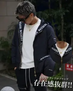 【即完売再販無し】入手困難ベリンダジップパーカー