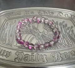 Item thumbnail for item 005bffe7-e627-4445-8fe7-e7a65b102282