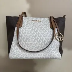 Michael Kors ロゴ トートバッグ