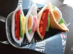 フェルトおままごと★サンドイッチ4個食べものキッチンごっこ遊び食育お食い初め弁当