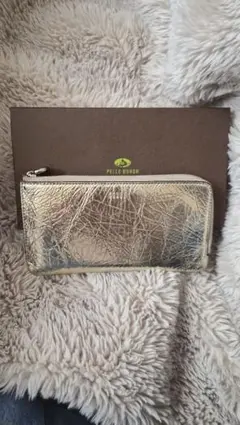 PELLE BORSA ゴールド長財布のサムネイル