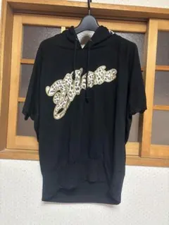 Skinny Lip 豹柄トップス