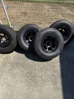 スタッドレス４本セット 275/70/16 ランクル40.60.70.80などのサムネイル