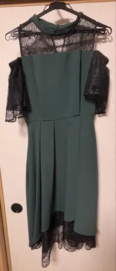 Rire Fete/ダークグリーン オフショルダー パーティードレス