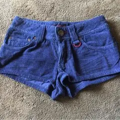 ショートパンツ