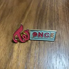 TWICE ONCE ピンバッジセット