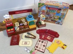 アンパンマン　ジャムおじさんのパン工場　おもちゃ