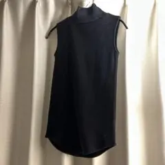 SNIDEL ブラック ノースリーブ タートルネック