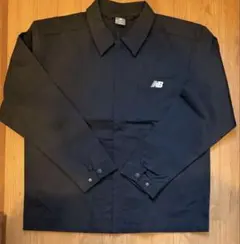 新品　ニューバランス　薄手アウター　L 黒　メンズ　ジャケット　コートのサムネイル