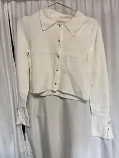 ホワイト クロップドニット シャツカラー