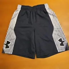 Under Armour HeatGear バスケットボールパンツ　ジュニアM