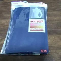 ヒートテックタートルネックブルー