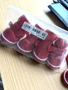 【新品】犬用 ドッグシューズ 4個セット 赤 5号 滑り止め 中綿ボア