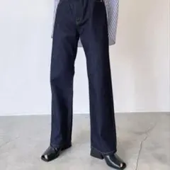 ダークブルー ストレートデニムパンツ