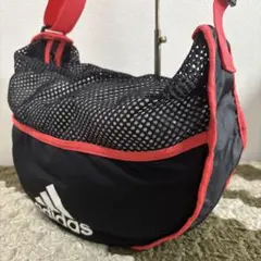 adidas アディダス メッシュ 軽量 ショルダーバッグ スポーツバッグのサムネイル