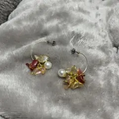 花モチーフ フープピアス パール付き
