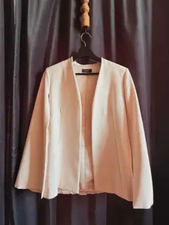 バーニーズNY 白ノーカラージャケット ケープ風 オケージョン対応 36