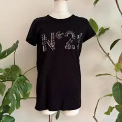 no21ヌメロ安全ピンロゴTシャツブラックのサムネイル