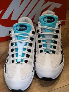 Item thumbnail for item fcc12f45-56da-49a6-91c2-b8e6bdaf768a