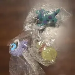ピクサー　モンスターズインク　めじるしアクセサリー3種セット