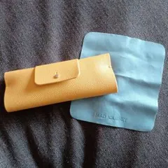 【未使用】MAD JOURNEY イエロー メガネケースとメガネふきの２点セット